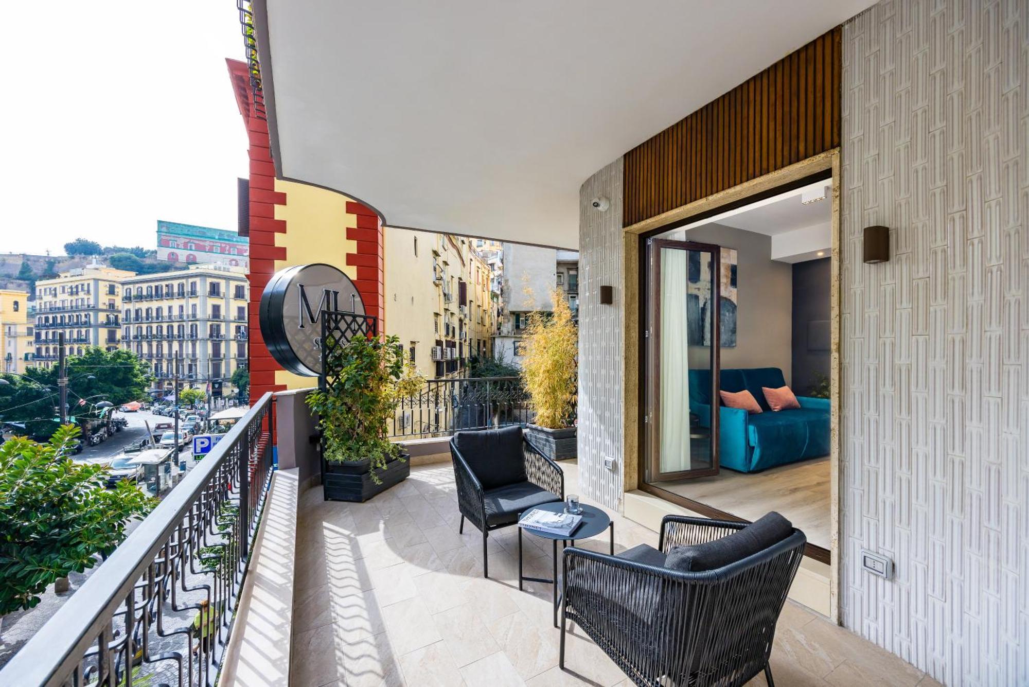 Mh Suites Plebiscito Napoli Eksteriør billede